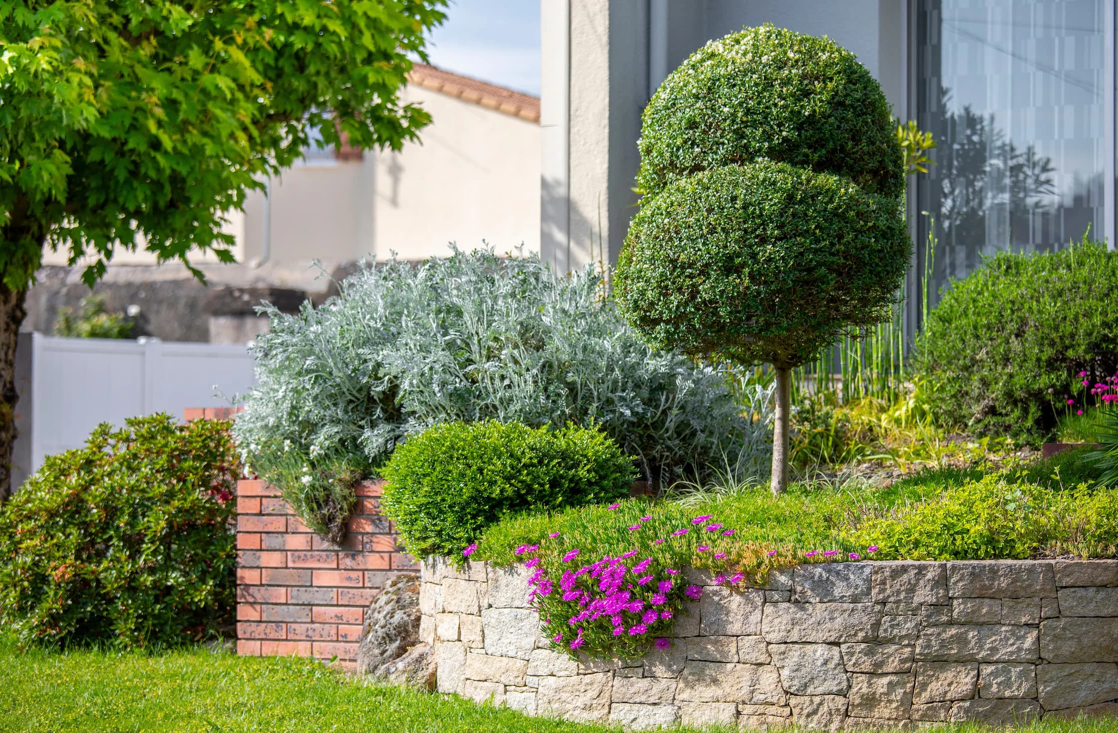 Muret pierre Tonnerre