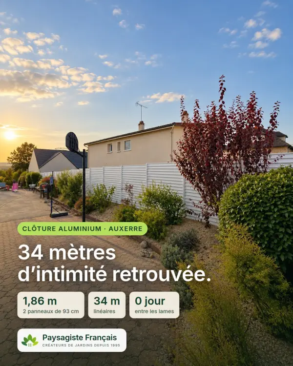 Un vis-à-vis direct avec le voisin : c'était le souci de ce jardin d'Auxerre.

Nous venons
